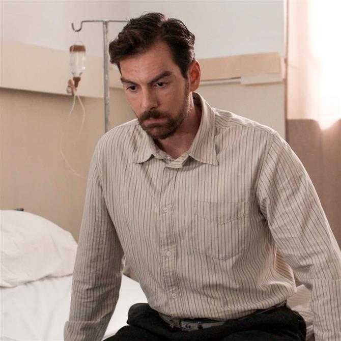 Grand Hotel: Ο Πέτρος μαθαίνει επιτέλους τι έχει συμβεί όλον αυτό τον καιρό που όλοι τον νομίζουν για νεκρό