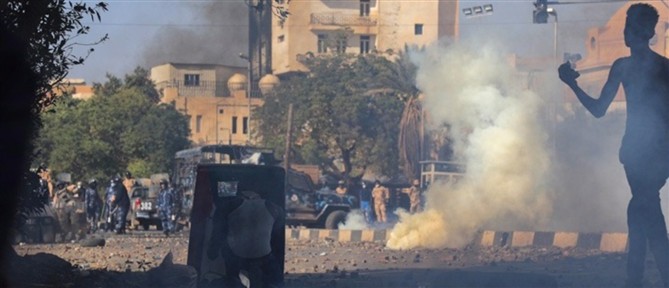 Πόλεμος στο Σουδάν: Mη επανδρωμένa εναέρια οχήματα έπληξαν την πόλη