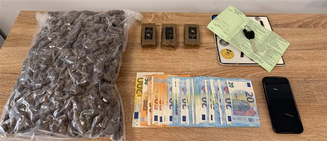 Για σεζόν στη Μύκονο... πουλώντας ναρκωτικά (εικόνες)