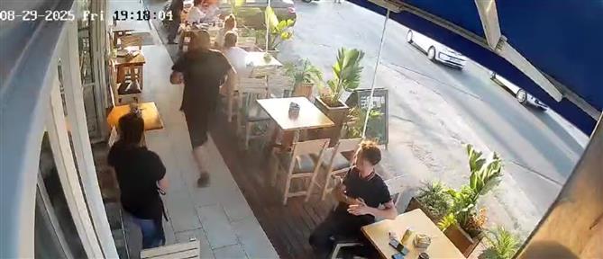 Χανιά: Εργαζόμενος σε ψησταριά έσωσε πελάτη από πνιγμό (βίντεο)