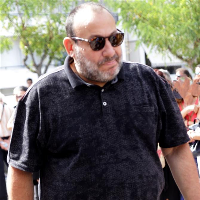 Μίλτος Καρατζάς: Ξέσπασε σε κλάματα όταν έμαθε πως πέθανε ο Διονύσης Σαββόπουλος
