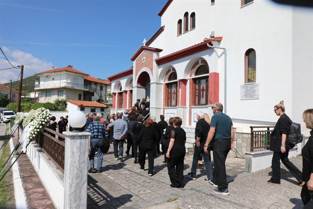 Κηδεία Άντζα Κηδεία Άντζα