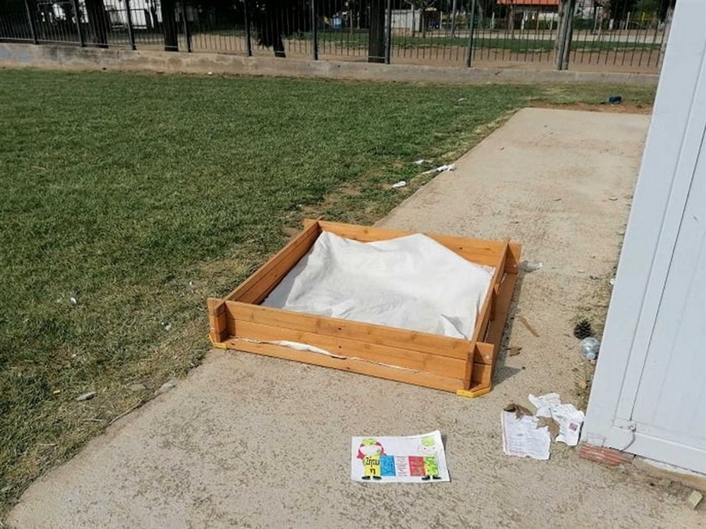 ΘΕΣΣΑΛΟΝΙΚΗ-ΒΑΝΔΑΛΙΣΜΟς- ΣΧΟΛΕΙΟ