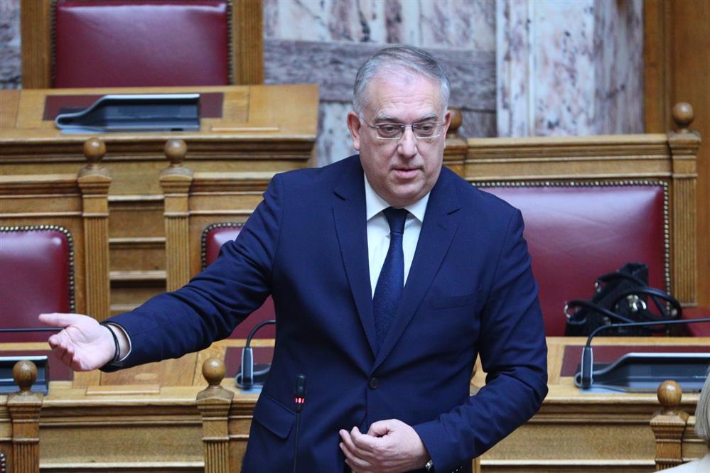 Τάκης Θεοδωρικάκος - Βουλή - Πρόταση δυσπιστίας