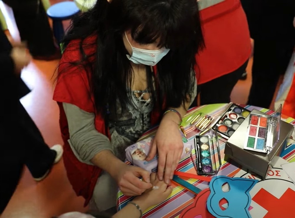 ερυθρος σταυρος - παιδια με καρκινο