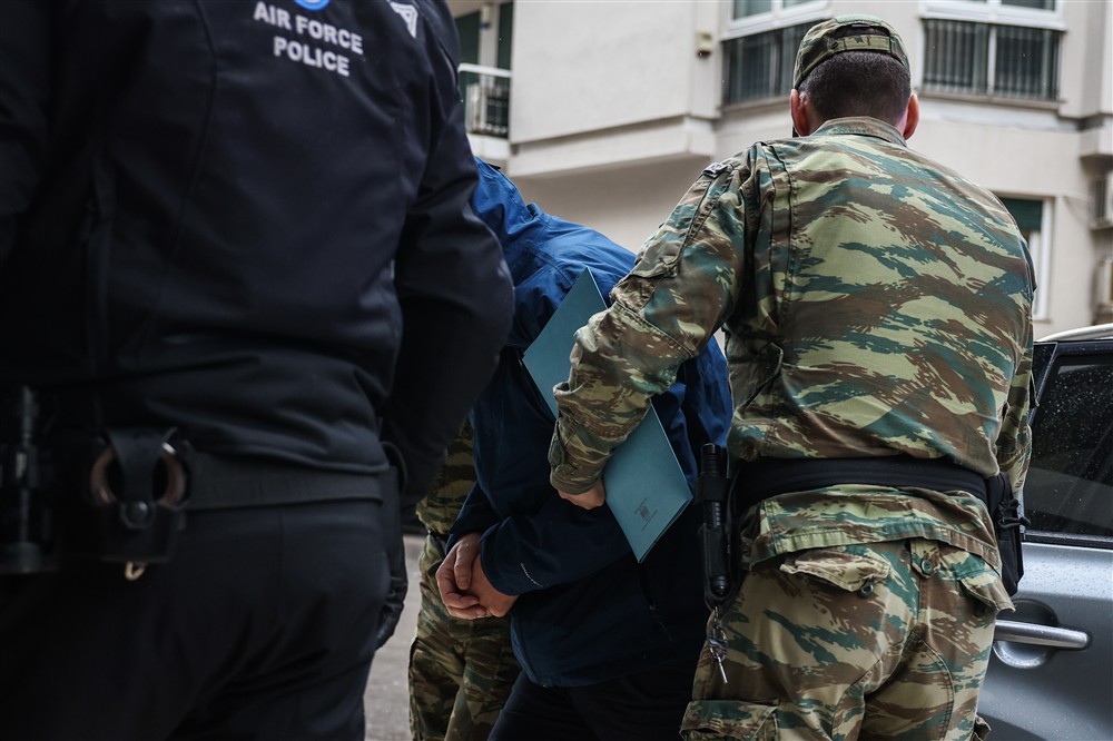 Σμήναρχος-αεροδικείο