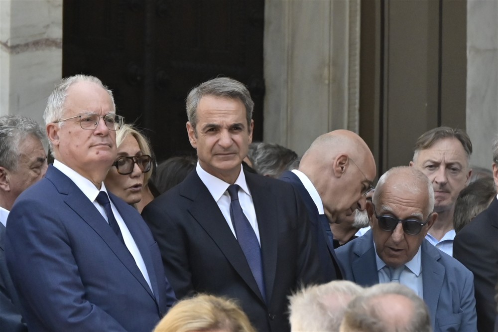 Κηδεία Ιωάννη Βαρβιτσιώτη Κηδεία Ιωάννη Βαρβιτσιώτη
