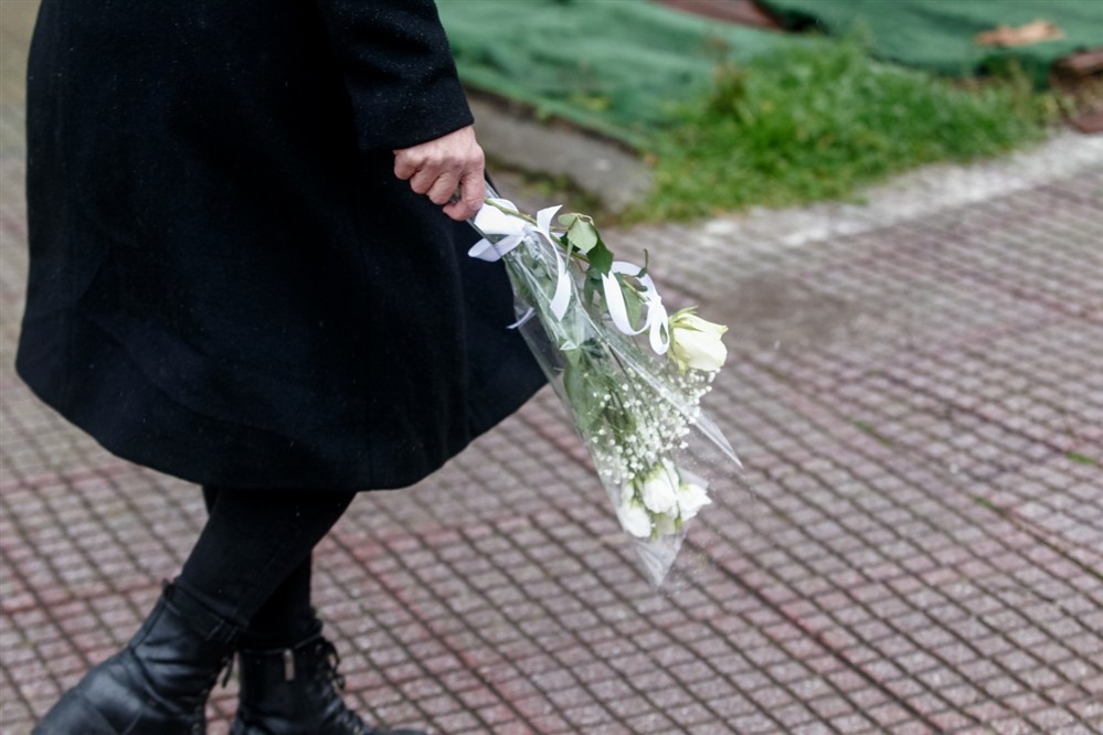 κηδεία - Βιολάντα