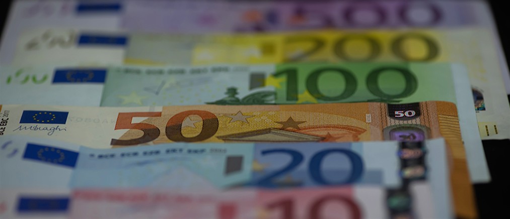 Νέα θετικά μηνύματα προς αγορές και οίκους αξιολόγησης από την ταχεία μείωση του δημοσίου χρέους