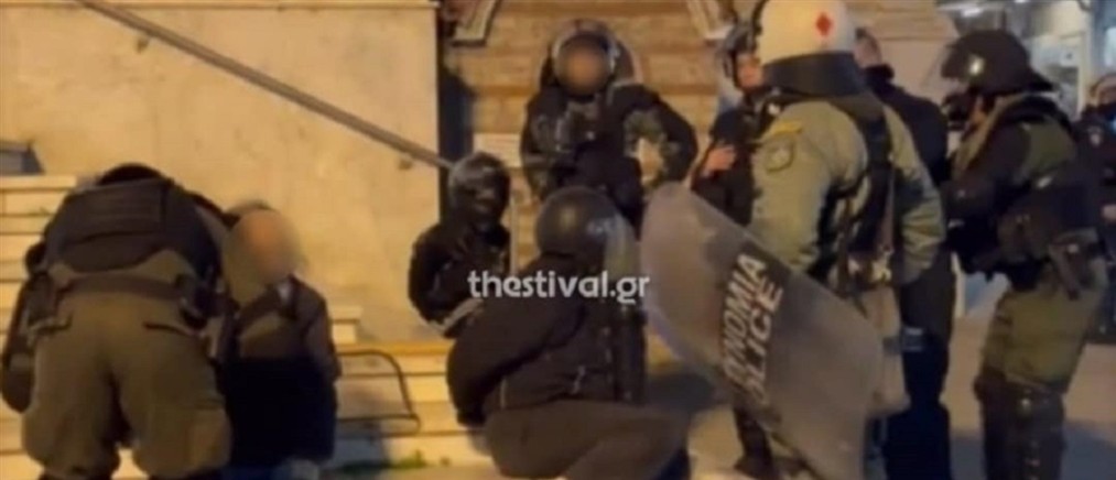 Ένταση στη Θεσσαλονίκη - Χρήση χημικών από τα ΜΑΤ