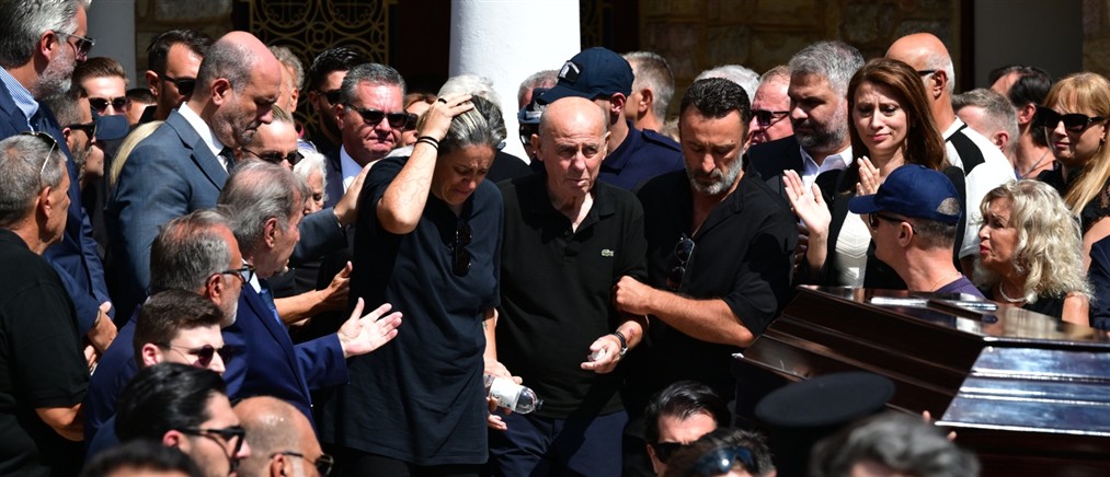 Κηδεία Γιώργου Μαζωνάκη: Το τελευταίο "αντίο" στον αγαπημένο τραγουδιστή - Ράγισαν καρδιές στη Νίκαια