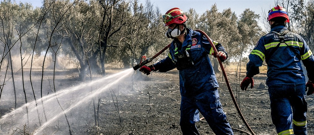 Νέα Πεντέλη: Φωτιά σε έκταση με χαμηλή βλάστηση