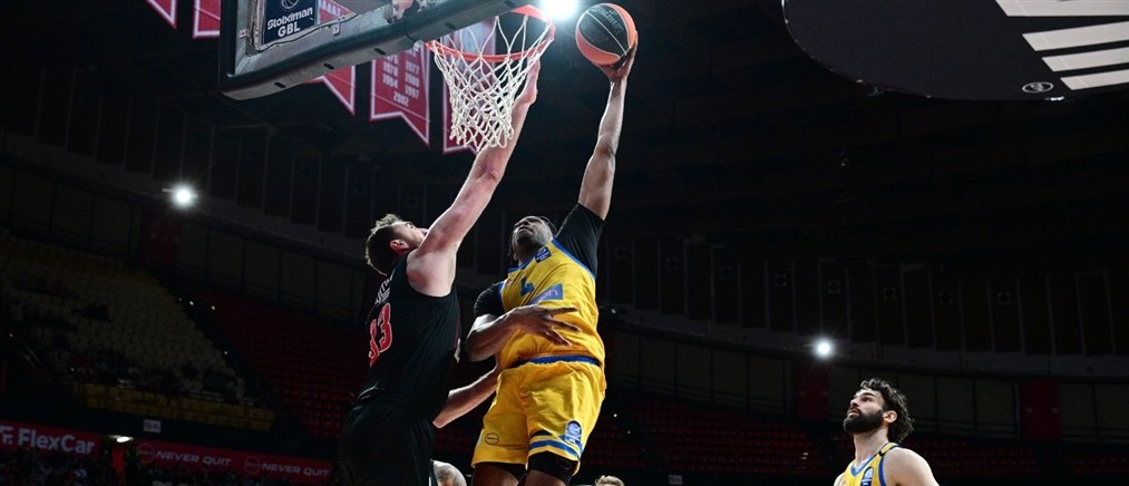 Αήττητος ο Ολυμπιακός - Νίκησε το Περιστέρι στο ΣΕΦ