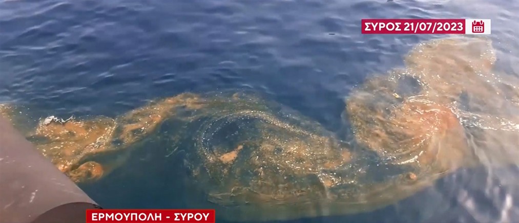 Καταγγελίες για θαλάσσια ρύπανση στην Ερμούπολη: Ανησυχία κατοίκων για αμμοβολές στο λιμάνι