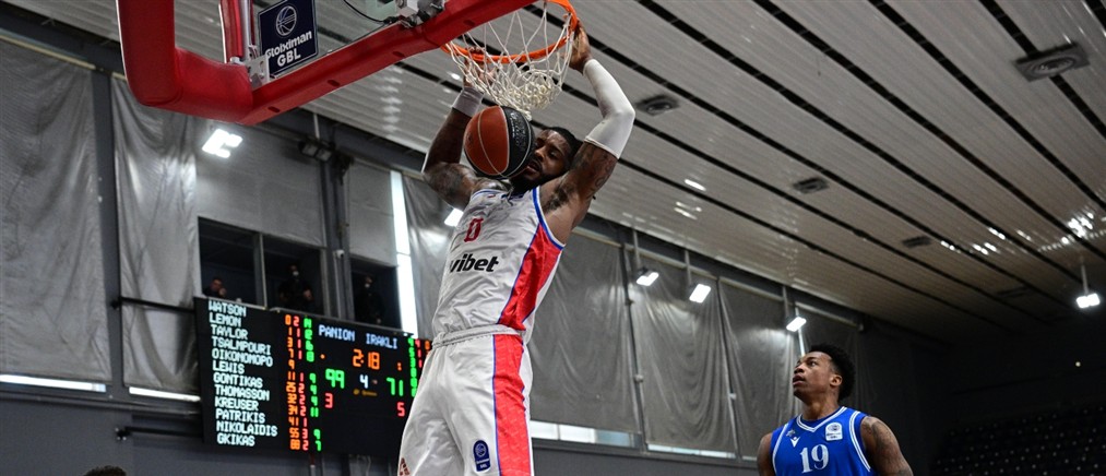 Πανιώνιος: Νίκη κόντρα στον Ηρακλή που χαρίζει ανάσα σωτηρίας στους "κυανέρυθρους"