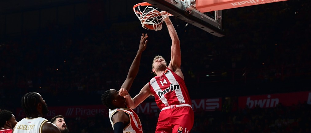 Ολυμπιακός: Με Βεζένκοφ και Ουόκαπ στον εξ αναβολής αγώνα με την Φενερμπαχτσέ