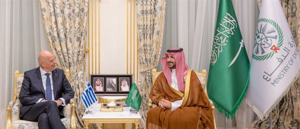 Συνάντηση Δένδια με τον υπουργό Άμυνας της Σαουδικής Αραβίας, πρίγκιπα Χαλίντ μπιν Σαλμάν