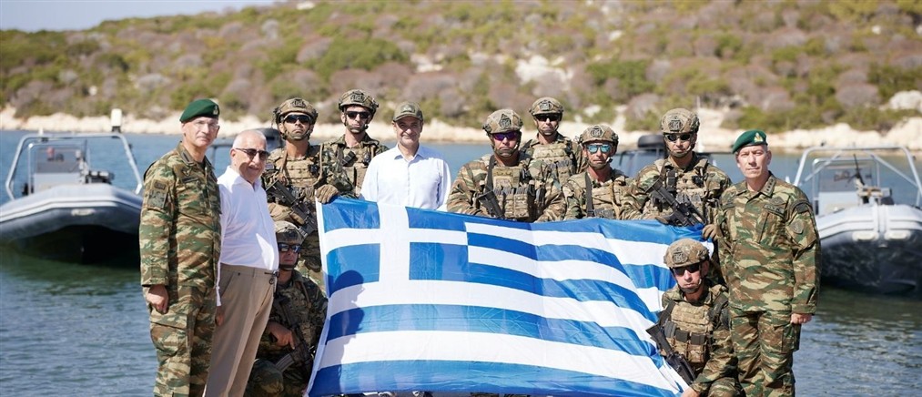 Ο Κυριάκος Μητσοτάκης στο Καστελλόριζο για την 83η επέτειο της Απελευθέρωσης
