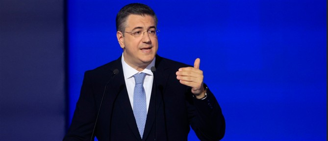Τζιτζικώστας στο Συνέδριο  της ΝΔ: Η μεγάλη μάχη τώρα είναι η σύγκλιση της Ελλάδας με την Ευρώπη