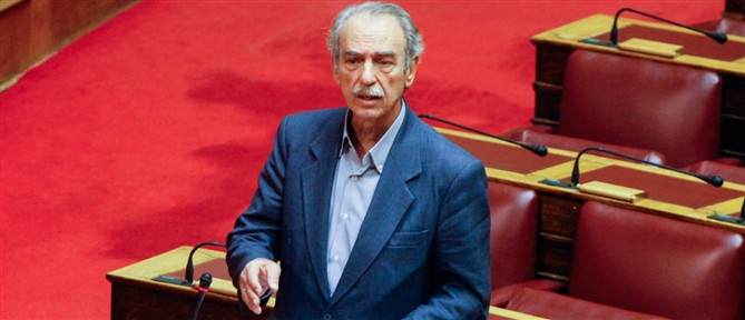 Πέθανε ο Σπύρος Χαλβατζής