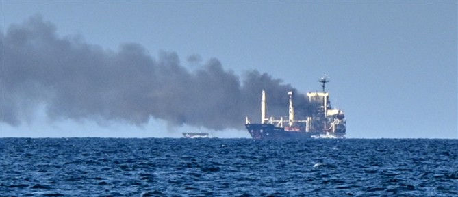Η Μόσχα λέει ότι έπληξε ουκρανικά λιμάνια και πλοία - Βυθίστηκε στα ανοιχτά της Οδησσού το Golden Leo