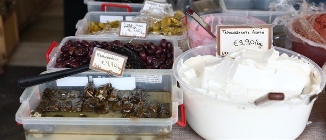 Καθαρά Δευτέρα: Ποια μαγαζιά θα είναι ανοιχτά, για τα τελευταία ψώνια