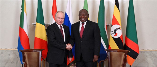 Τηλεφωνική επικοινωνία Πούτιν με τον πρόεδρο της Νότιας Αφρικής για την Ουκρανία