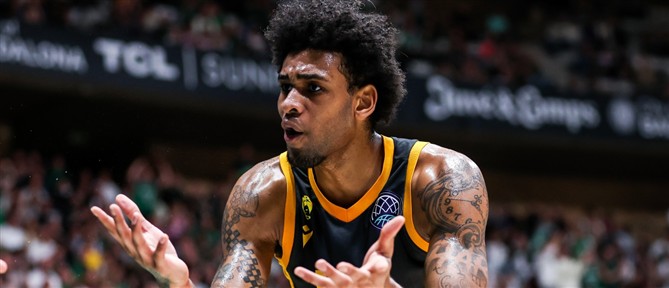 "Βαριά" ήττα της ΑΕΚ στην Μπανταλόνα - Επιστροφή στην Ελλάδα με στόχο το εισιτήριο για το Final 4