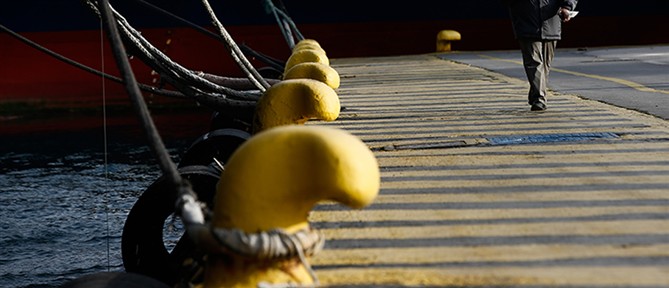 Προβλήματα σε ακτοπλοϊκά δρομολόγια λόγω των ισχυρών ανέμων