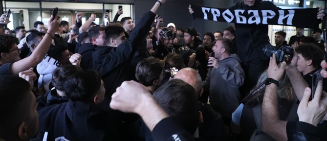 Θερμή υποδοχή για τον ΠΑΟΚ με την επιστροφή της αποστολής από την Ισπανία (βίντεο)