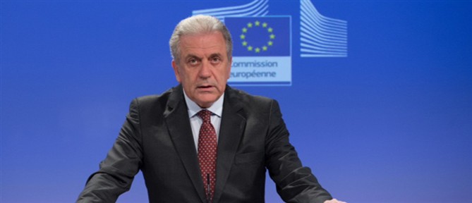Άρση ασυλίας για τον Δημήτρη Αβραμόπουλο ζητούν οι βελγικές Αρχές