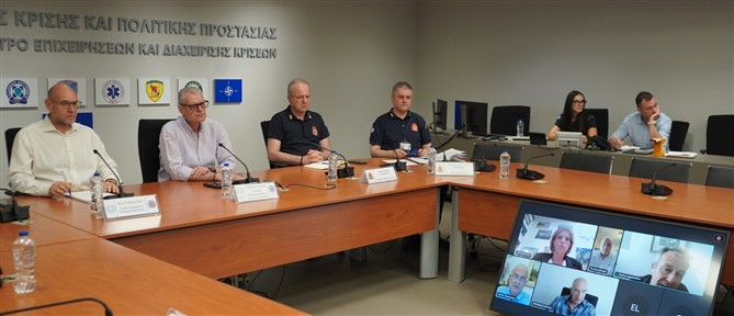 Συνεδρίαση Επιτροπής Εκτίμησης Κινδύνου για τις ισχυρές βροχές και τις καταιγίδες - Ποιες περιοχές τέθηκαν αύριο σε "Red Code"