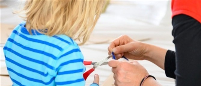 Άνοιξε η πλατφόρμα ntantades.gov.gr για τις αιτήσεις στη δράση "Νταντάδες της Γειτονιάς"