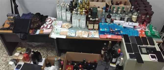 Ένοπλη ληστεία σε σούπερ μάρκετ στον Πειραιά - Συνελήφθησαν 9 άτομα