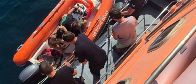 Λήμνος: Επιχείρηση απεγκλωβισμού από την παραλία Θάνος – Ενισχύθηκαν οι δυνάμεις της Πυροσβεστικής (βίντεο)