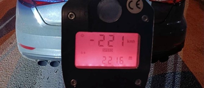 Οδηγοί μετέτετρεψαν την Εθνική Οδό Θεσσαλονίκη - Αθήνα σε πίστα ράλλυ