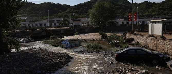 Καταρρακτώδεις βροχές στην Κίνα: Δεκάδες νεκροί και αγνοούμενοι