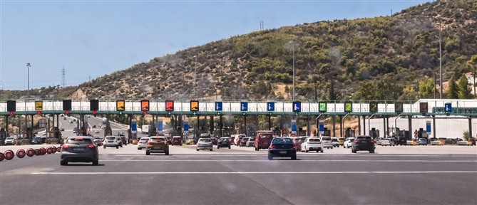 Έξοδος Πάσχα: Ιδιαίτερα αυξημένη η κίνηση στην Αθηνών-Κορίνθου