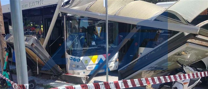 Παράσυρση πεζών από λεωφορείο του ΟΑΣΘ: Με βαριά τραύματα 21χρονη - Θα υποβληθεί σε χειρουργική επέμβαση