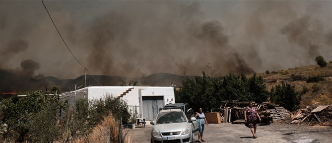 Πυρκαγιές σε Ισπανία και Γαλλία, χαλάζι στα Βαλκάνια: Ο ασταθής καιρός συνεχίζεται στην Ευρώπη