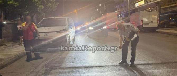 Λαμία: Σοβαρό τροχαίο με δύο μηχανάκια – Βαρύς τραυματισμός νεαρού δικυκλιστή