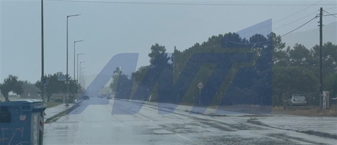 Μήνυμα του 112 σε Λάρισα, Μαγνησία και Σποράδες για ισχυρές βροχές και καταιγίδες