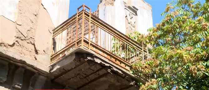 Κέντρο Αθήνας: Χιλιάδες ετοιμόρροπα κτήρια πρέπει να κατεδαφιστούν