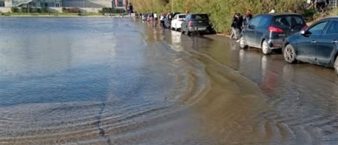 Διακοπές κυκλοφορίας στην Κεντρική Μακεδονία λόγω της κακοκαιρίας "Erminio"