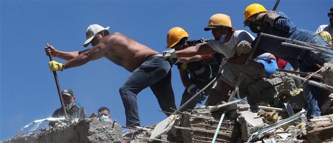 Κολομβία: Περισσότεροι από 250 οι νεκροί από τον σεισμό των 7,4 βαθμών