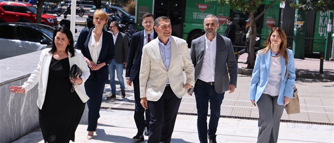 Στον Άρειο Πάγο ο Αλέξης Τσίπρας: Καταθέτει την ιδρυτική διακήρυξη του κόμματός του