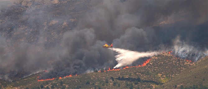 Συνδρομή εναέριων μέσων της Ελλάδας στην Ισπανία - Αναχώρησαν τα δύο Canadair για τη μάχη με τις μεγάλες δασικές πυρκαγιές