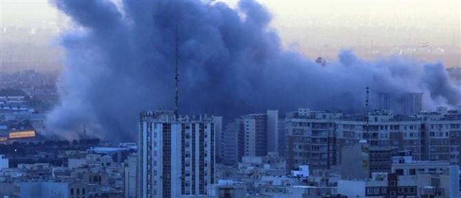 Ιράν: Περισσότερα από 100 μαχητικά έπληξαν τεράστιο στρατιωτικό συγκρότημα στην Τεχεράνη