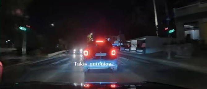Βούλα: Ταυτοποιήθηκε ο οδηγός που κινούνταν στο αντίθετο ρεύμα κυκλοφορίας - Δείτε το βίντεο