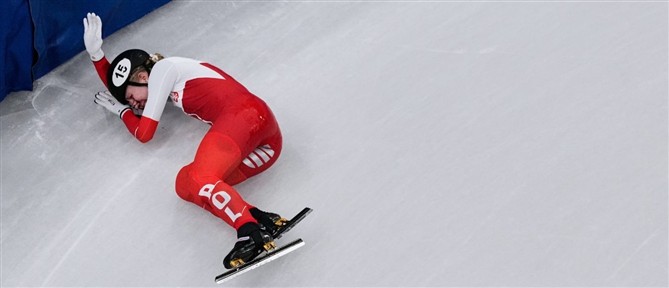 Χειμερινοί Ολυμπιακοί Αγώνες: Σοκαριστικό ατύχημα για αθλήτρια - Λεπίδα την χτύπησε στο μάτι (βίντεο)
